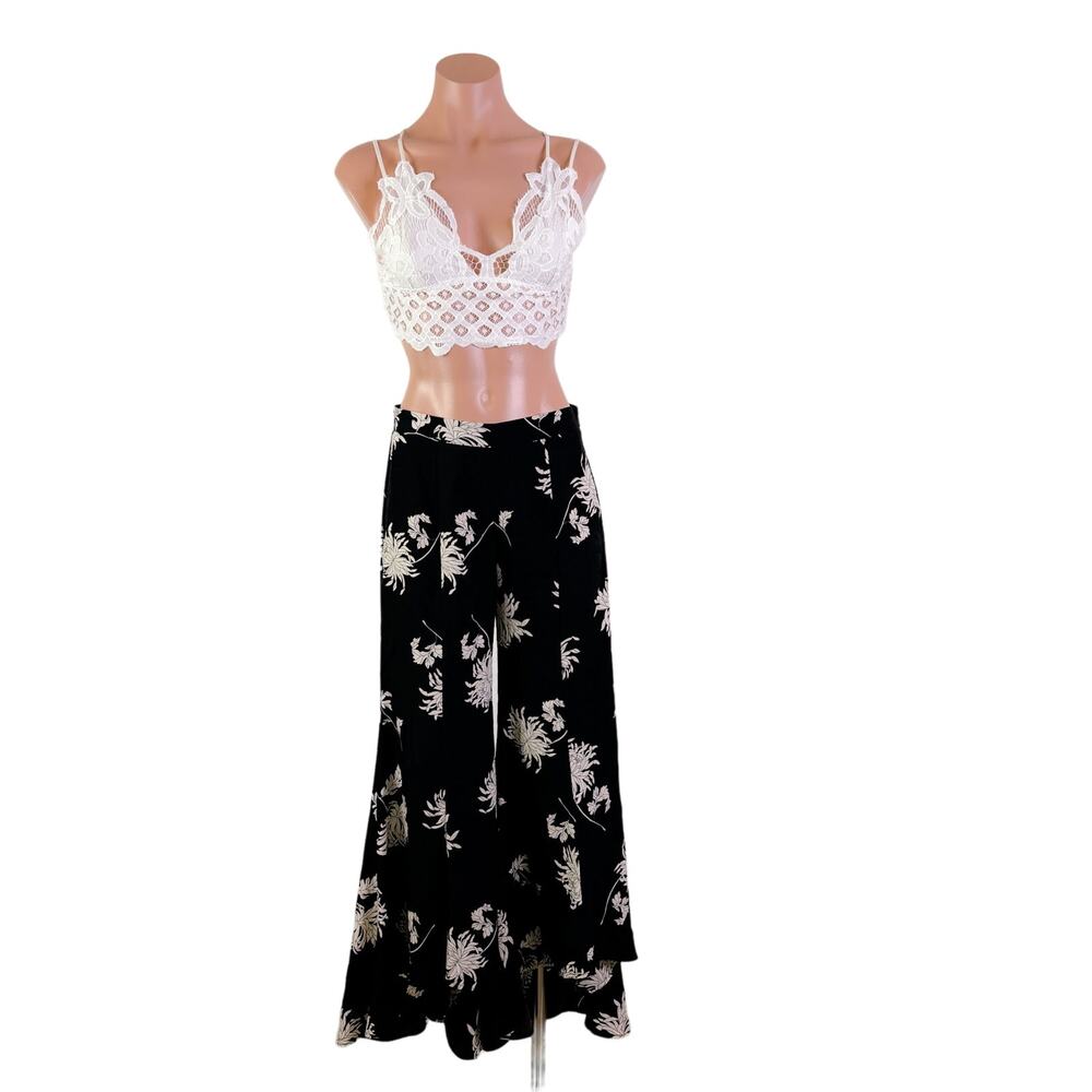 Sugar Lips Bermuda Tropical Floral High Waist Ruffled Wide Leg Pants Black S NWT - Picture 2 of 12